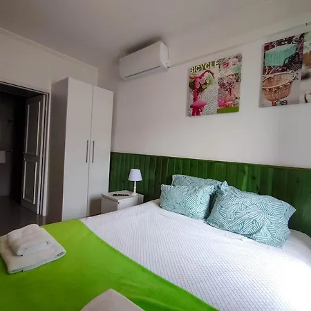 Konukevi Vintage Place - Azorean