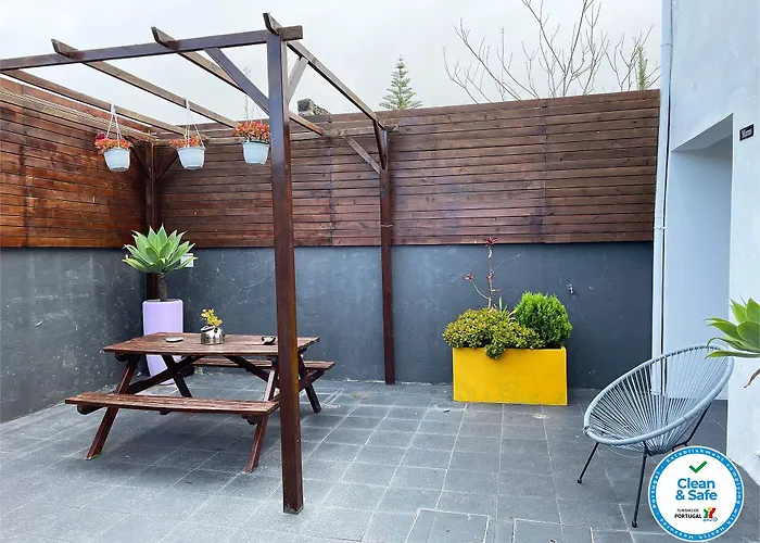 Vintage Place - Azorean ゲストハウス ポンタ・デルガダ