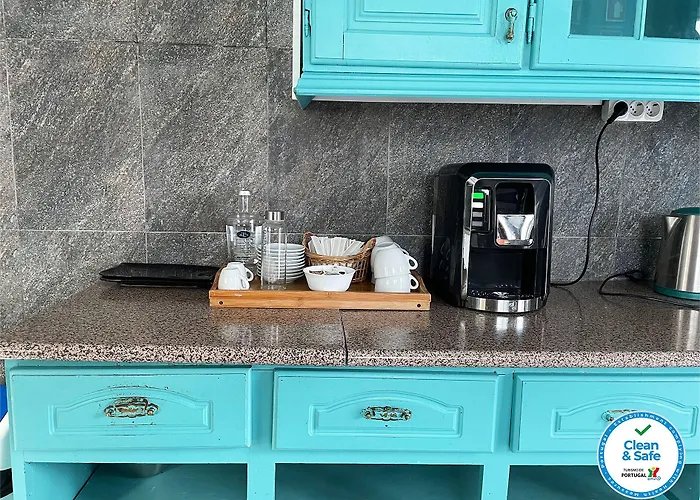 Guest house Vintage Place - Azorean 3*